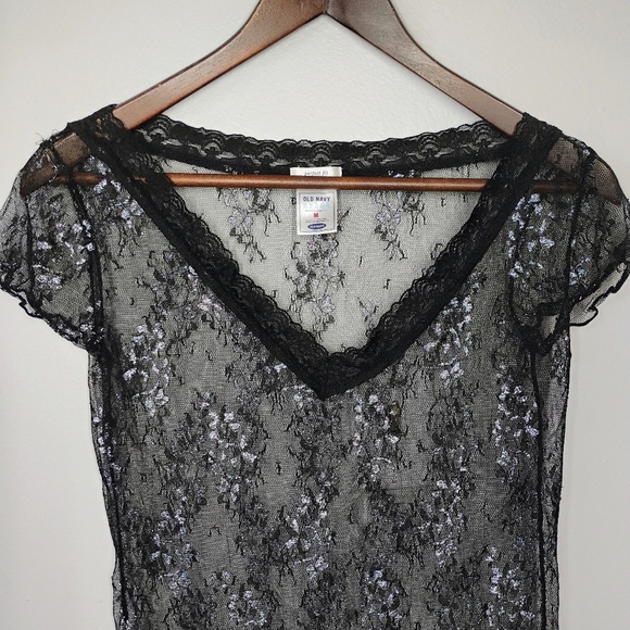 Vintage Old Navy Sheer Lace Top Womens Medium Black Silver Goth Layering Y2K - Picture 2 of 8